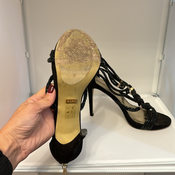 Gently used Bebe black heels. Size 8 - Picture 3 of 4